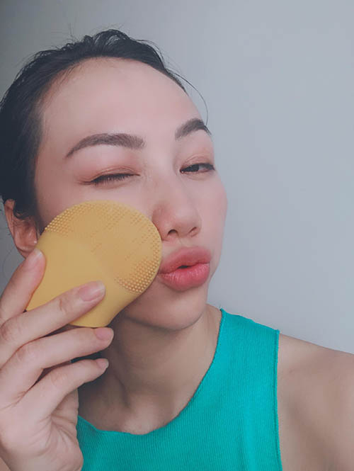 Review máy rửa mặt Halio từ một tiếp viên hàng không 1 may rua mat halio beauty review