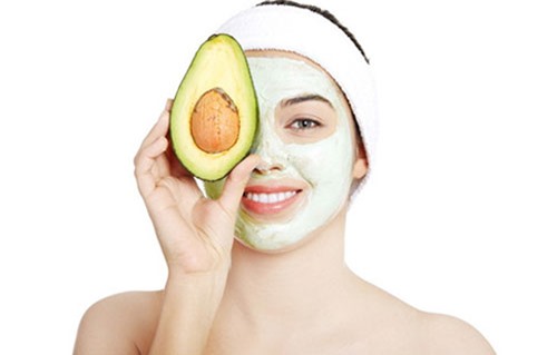 Đắp mặt nạ dưỡng da tại nhà, 7 rủi ro bạn nên biết 3 mat na bo